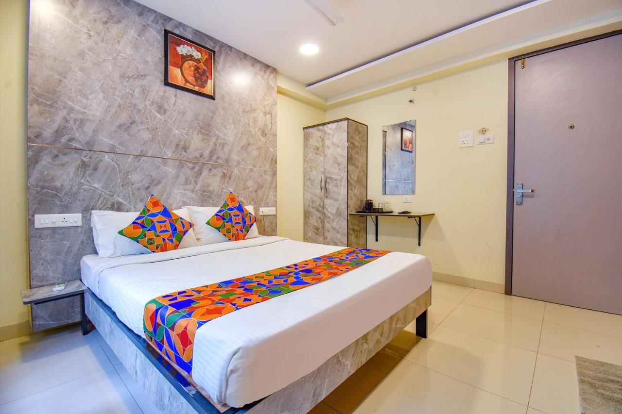 Fabhotel Gargi Inn - Near Balewadi Stadium ปูเน่ ภายนอก รูปภาพ